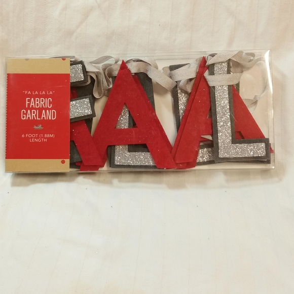 Macy's "FA LA LA LA" Holiday Lane 6' Fabric Christmas Garland NIB - Picture 2 of 5